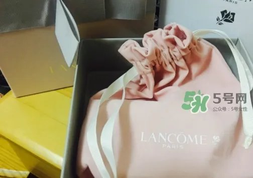 兰蔻小粉盒气垫多少钱？兰蔻小粉盒气垫专柜价格