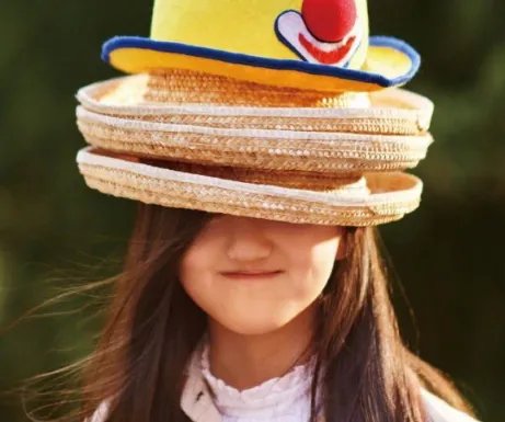 王菲女儿李嫣花百万做手术，可拍照还是被人说丑，这是为何？