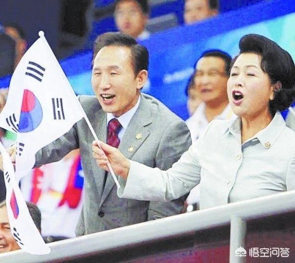 李明博“进去”了,其妻被检方传唤后会“进去”吗?