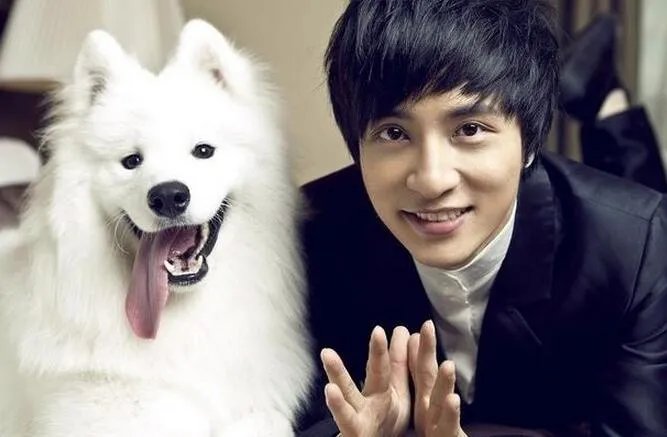 网曝薛之谦私生活很乱 与妻子离婚的原因