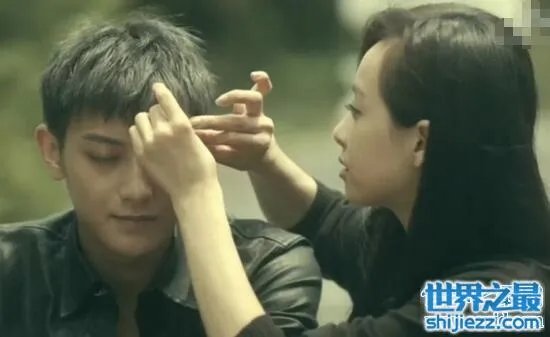 黄子韬的老婆叫什么,女儿都有了居然不知老婆是谁