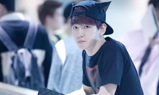 金泰妍边伯贤接吻照：金泰妍边伯贤感情经历