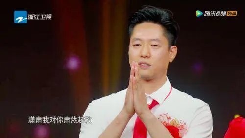 如何看待演员凌潇肃开通微博这一事件？