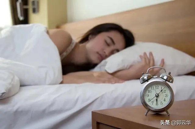 裸睡时如果地震了怎么办？