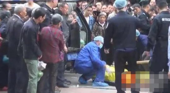 为什么居民屋内发现尸体？