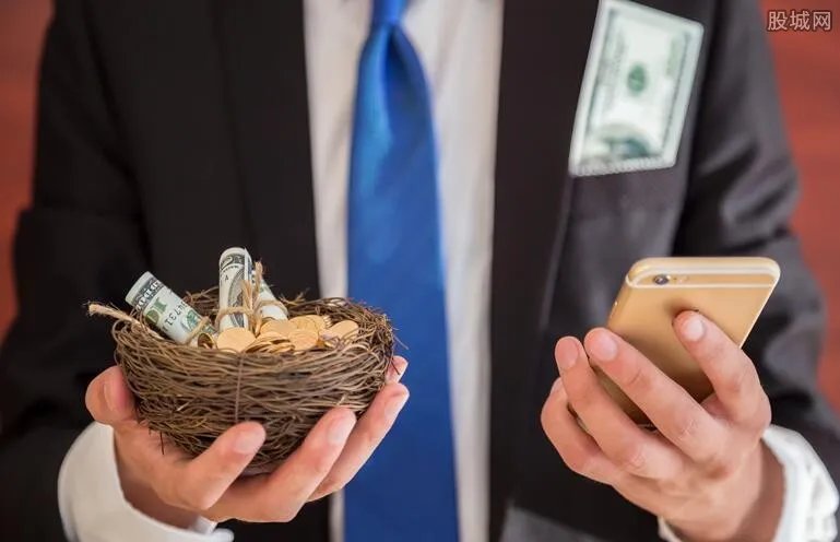 怎么在手机上面赚钱 两大挣钱方法可以考虑