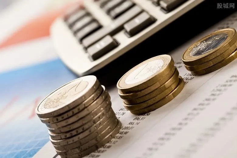 和余额宝类似的产品 分别有以下这些