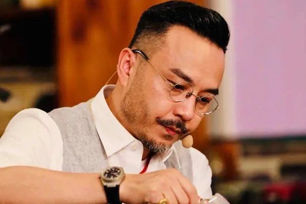 汪涵因个人代言而道歉,2018年就结束的代言,为何现在才出来道歉?