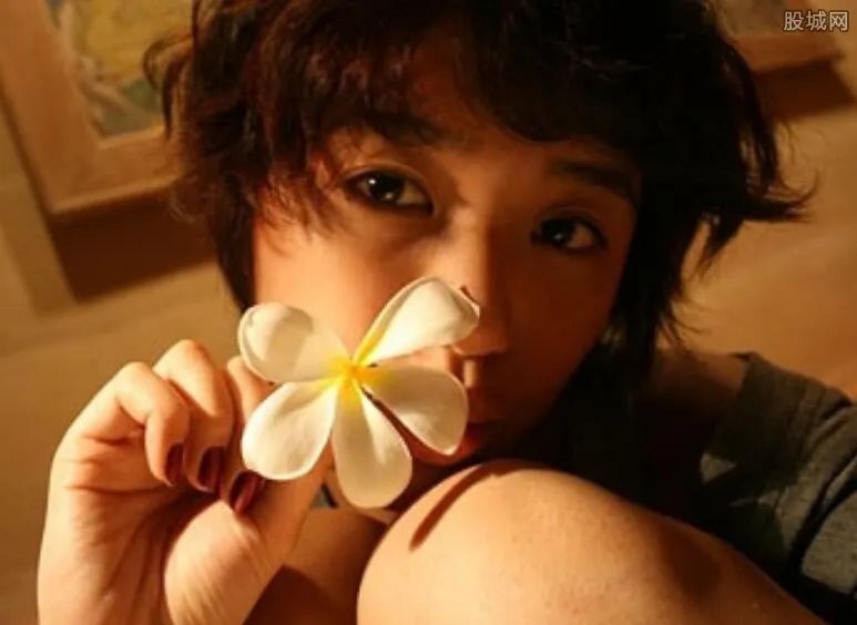 林秀晶男友是谁 神秘女星情归何处呢