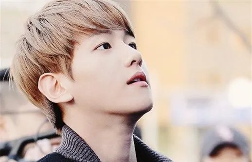 金泰妍边伯贤接吻照：金泰妍边伯贤感情经历