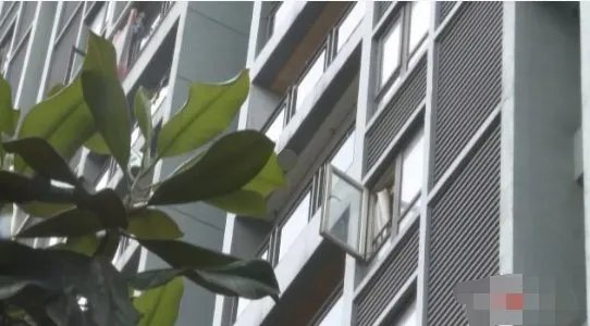 为什么居民屋内发现尸体？