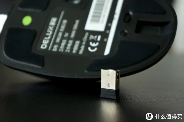 垂直鼠标到底是什么？多彩M618X，让你远离药味猪手的“鼠标手”！