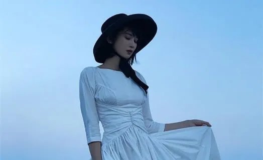 网红湾湾否认恋情详情始末：女方回应一脸懵逼