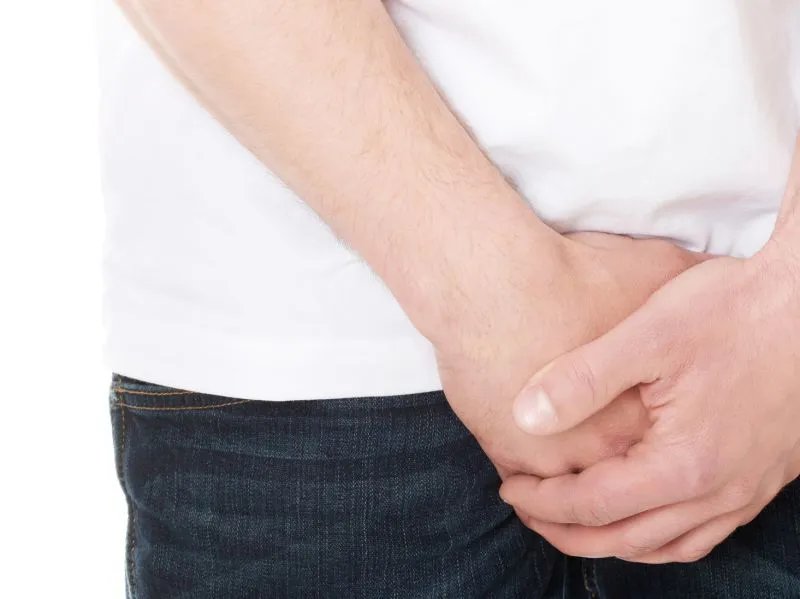 憋尿有什么后果