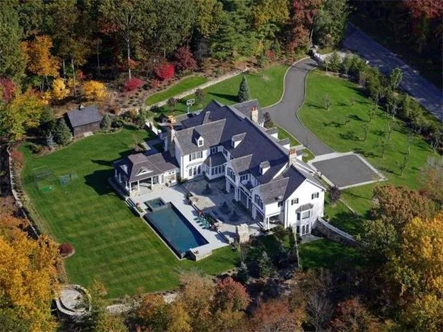 足协和易到的事情还没过去，李嘉诚也来讨债，乐视究竟欠了多少人的钱？