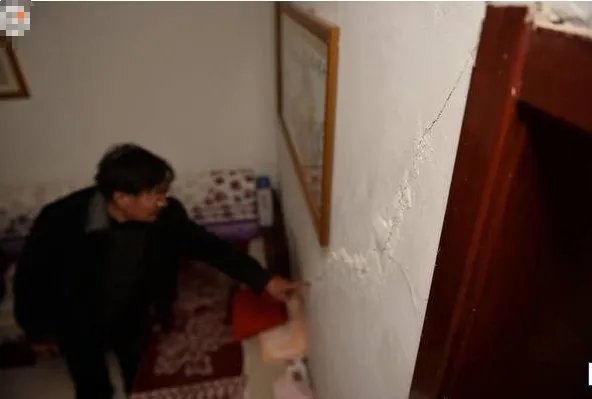 6年楼房变危楼导致居民不敢入住？