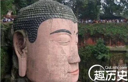 乐山大佛为何闭眼流泪?竟是预兆到有大事发生