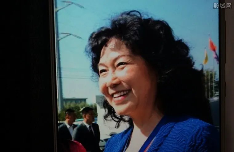 高俊芳身家多少？ 长生生物董事长高俊芳背后的人