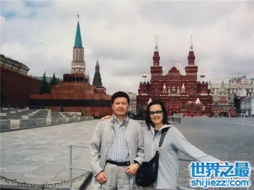 包头空难堪称国内最惨案件 五名遇难空姐照曝光 