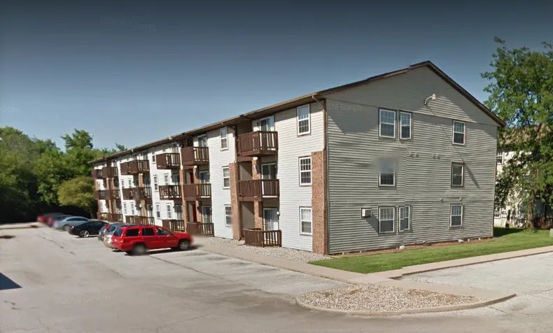 在美中国女留学生遭枪击嫌犯抓了没?