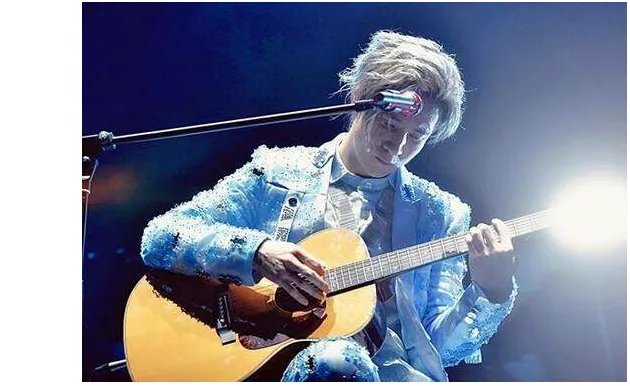 薛之谦为前妻唱歌是怎么回事？