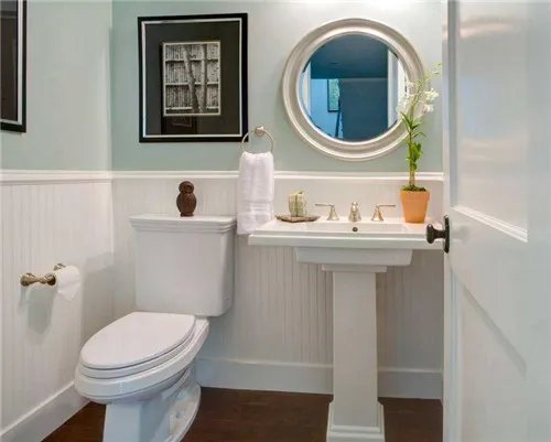 马桶位置可以移动吗