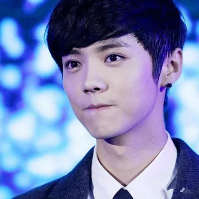 鹿晗300亿是什么   人气暴涨的背后