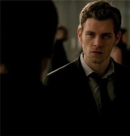 吸血鬼克劳斯扮演者是谁？ 获封史上最帅的吸血鬼