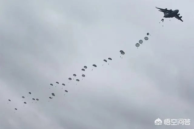 二战中,降落在敌占区的伞兵是如何重新集结的?