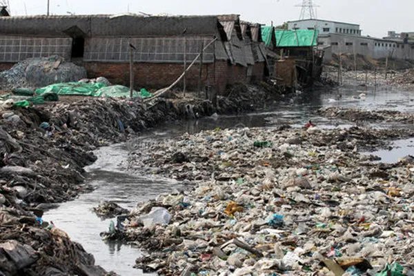 世界上环境污染最严重的十大城市 俄罗斯竟占了两个