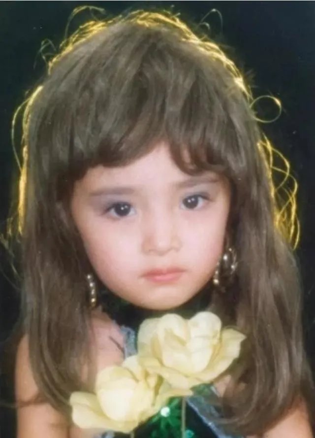 女明星小时候的照片，你见过几个呢？